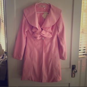 Pink Trench coat with Ruffle neck line 💕